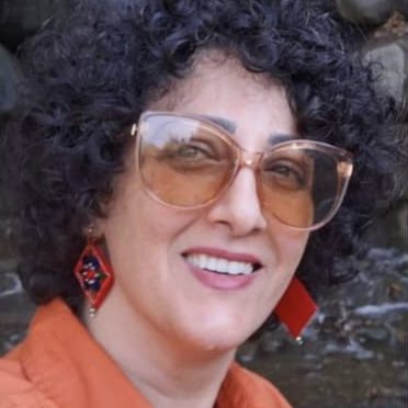 Screenshot ۲۰۲۵۱۰۱۸ ۱۸۵۷۱۶ WhatsApp e1761026840971